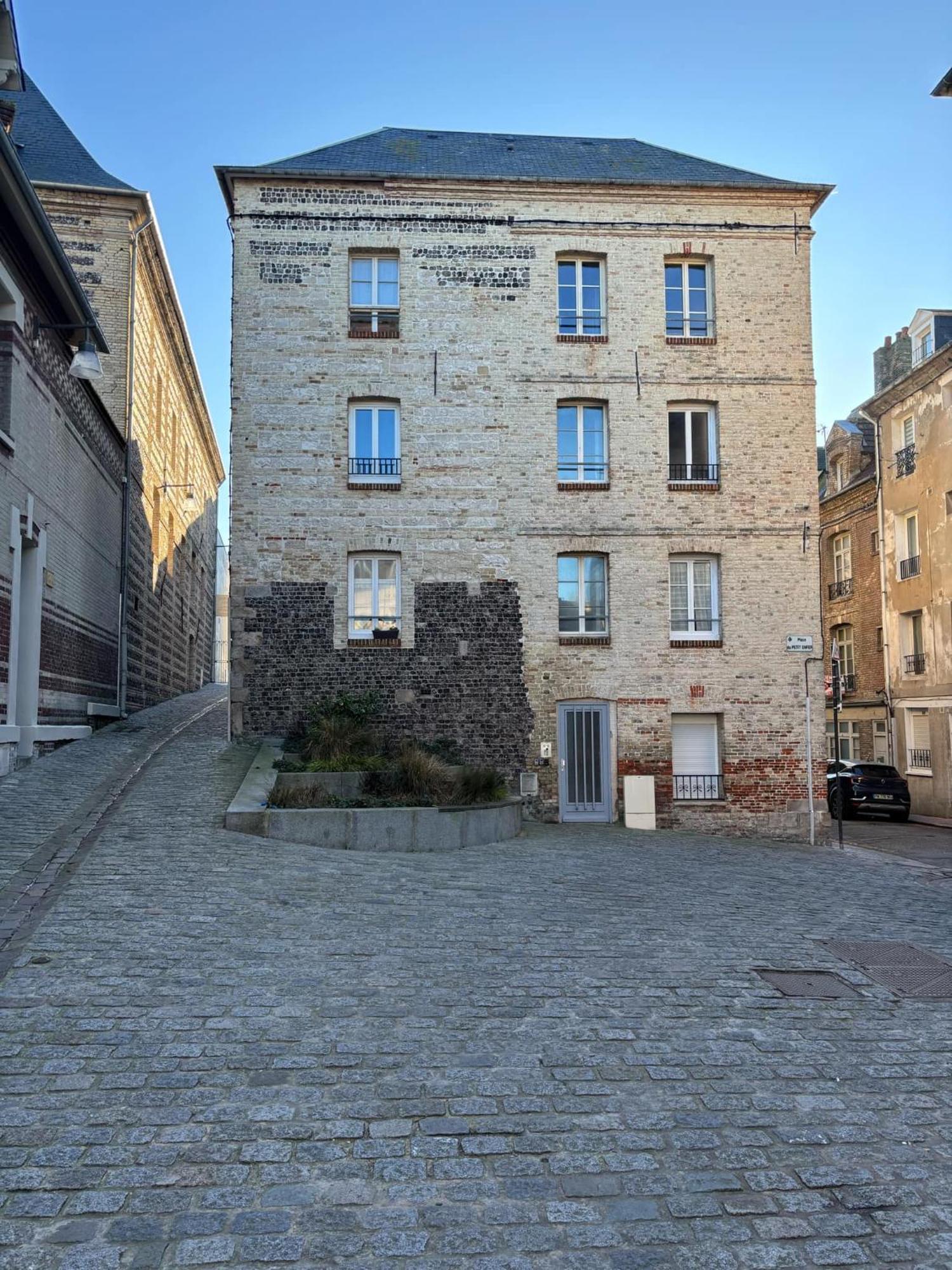 Duplex Beauregard - Calme & Proche De La Plage Dieppe Exterior photo